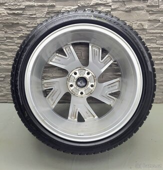 18" Originál VW Bergamo 5x112 zimní pneu 4,5-5,5mm - 6