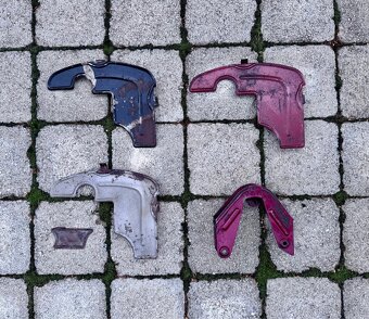 Jawa CZ 250 350 kyvacka pulhuben - poličky - 6