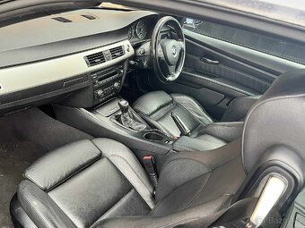 Prodam bmw e93 320i 125kw 2008 Mpaket 170.tis km  Km - 6