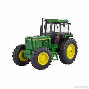 Modely traktorů John Deere 1:32 Britains - 6