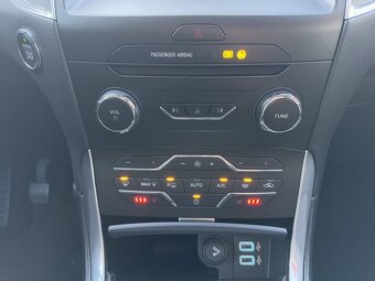 Ford S-Max 1.5i Ecoboost 58 427 Km Business Navi Digi Klima - 6