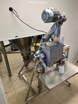 Prodám plnící zařízení na sypké prášky do dóz - 6
