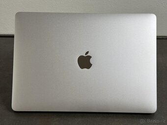 MacBook Pro 13" 2020 M1 / 16GB / 512GB / Silver - 6