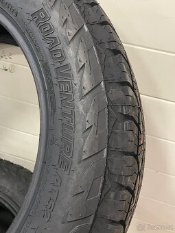 Kumho Road Venture AT52 235/60 R18 107H XL 4Ks celoroční - 6