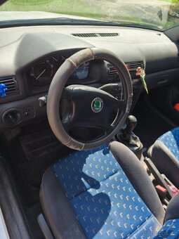 Škoda Octavia 1.6 74 kw - 6