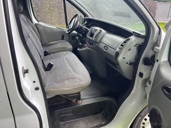 Renault Trafic 2,0 DCi - 6