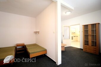 Pronájem rodinného domu s garáží, 2 byty, 148m2, Jundrov - 6