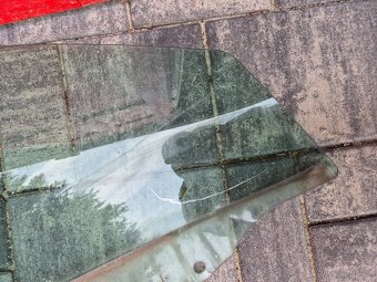 Škoda octavia 3 III boční sklo / okno - 6