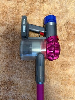 Tyčový a ruční vysavač Dyson V7 Motorhead - 6
