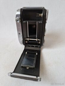 Starý měchový fotoaparát Welta Weltini II Tessar 2.8 - 6