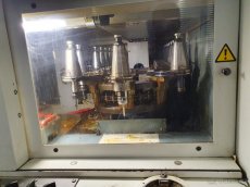 Paletové obráběcí centrum MCU 630 V - 5x - 6