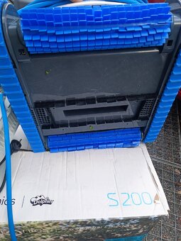 Automatický bazénový vysavač Dolphin S200 - 6