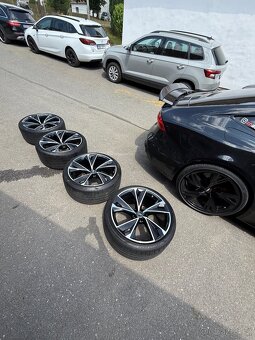 Alu kola RS7, RS6 - 6