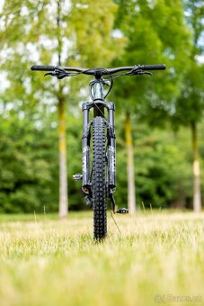 Prodám raketu na trail Giant Trance X 29 2 vel.L - 6
