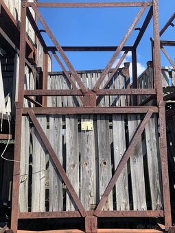 Bedny na brambory, jablka, na dřevo - kovová konstrukce - 6