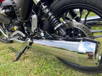 Moto Guzzi V7 II Stone - 6