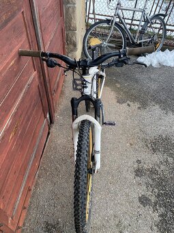 gt chucker 1 - 6