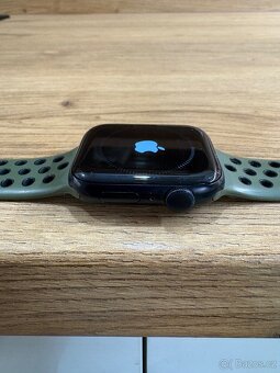 Apple Watch SE, 44 mm - 6