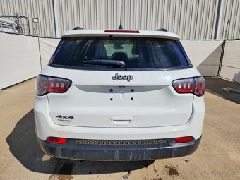 Jeep Comass Latitude Lux 2025 - 6