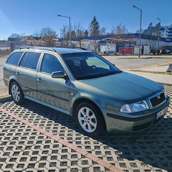 Škoda Octavia combi 1,8T 110kW 4x4 - 6