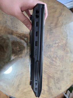 Prodám starší používaný funkční laptop Asus X59SLseri - 6