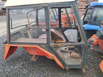 Zetor kabina uřI - 6