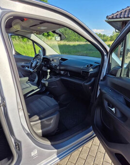 Opel Combo Life 1.2 Turbo Enjoy S&S - 6