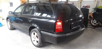 Škoda Octavia 1,9 TDi Laurin & Klement 4x4 TOP - 6