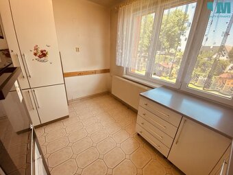 Prodej bytu 3+1 (64 m2) se zahrádkou, balkonem, garáží a skl - 6
