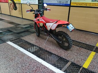 Beta 300rr - 6