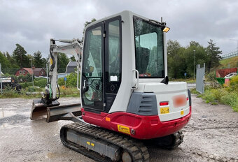 Takeuchi TB235 - 6