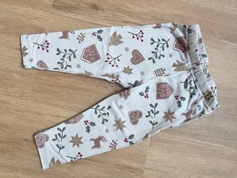 Vánoční body, tepláčky, leginky, overaly Lindex - 6