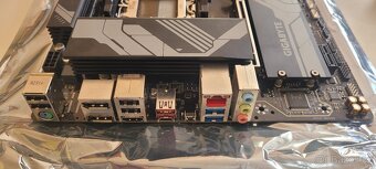 Základní deska GIGABYTE B650M DS3H - 6