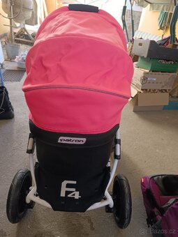 Kočárek a vajíčko Zn. Patron - 6