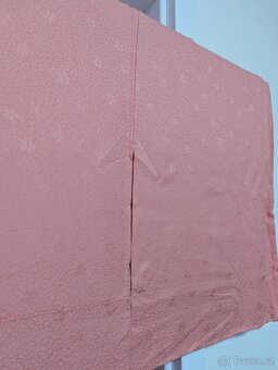 Dámské růžové kimono iromuji s květy - 6