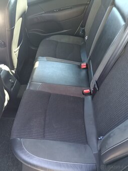 CITROËN C4 2.0 HDi - 6