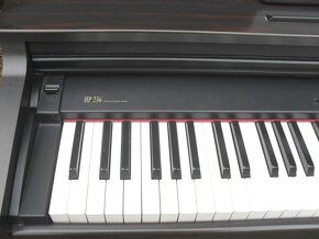 Digitální piano Roland HP 236 - 6