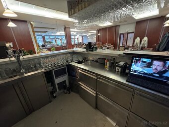 Prodej restauračního a gastro zařízení z hotelové restaurace - 6