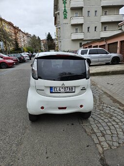 Elektromobil Mitsubishi I-miev - 6