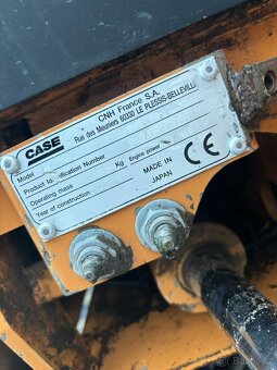 Prodám CASE CX17b - 6