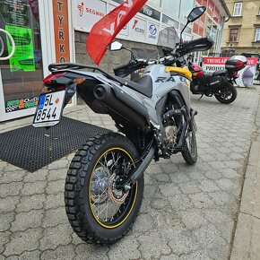 Voge 300 Rally, najeto pouze 308 km, stav nového stroje - 6