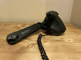 Sony FS7 - Dobrý stav (zkrácené hodiny) - vč. baterie a 2 pa - 6