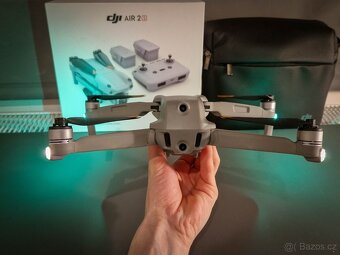 Dron DJI Mavic Air 2S Fly More Combo - 6
