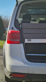 Spací obytná vestavba pro VW touran / VW caddy / caddy maxi - 6