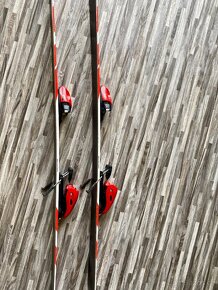 Dětské carvingové lyže HEAD 126cm + hůlky - 6