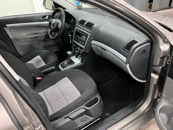 Škoda Octavia, 1,4 16V + DSG + tažné - 6