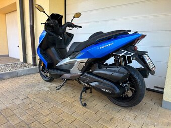 Skútr Maxon Discovery 300 - zánovní - 6