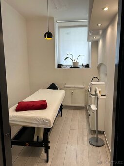 Přenechám kosmetický salon v centru Prahy - 6