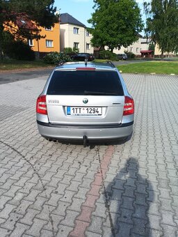 ŠKODA OCTAVIA 2 KOMBI , 2.0 FSI ,6 kvalt - 6