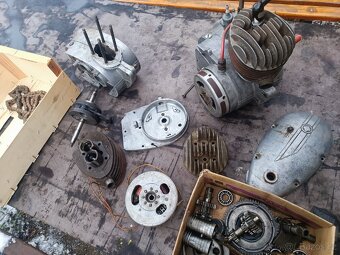 Motor Manet 90 - 6